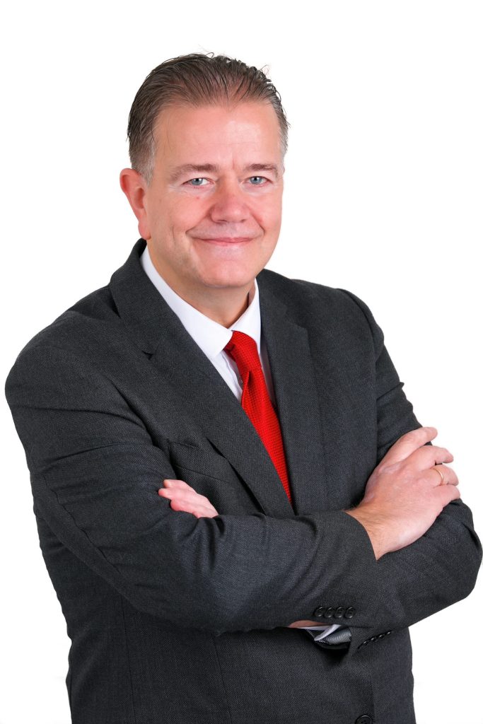 Ian Saunders